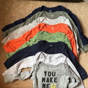Carter’s 18 month long sleeve onesies